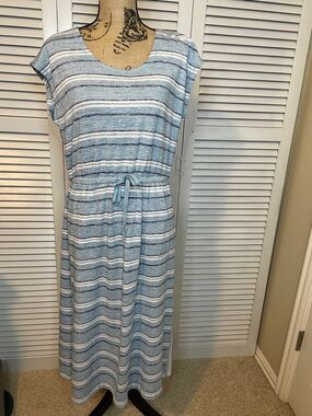LN - Talbots Casual Knit Light Blue and White Striped Midi Dress - Sz M